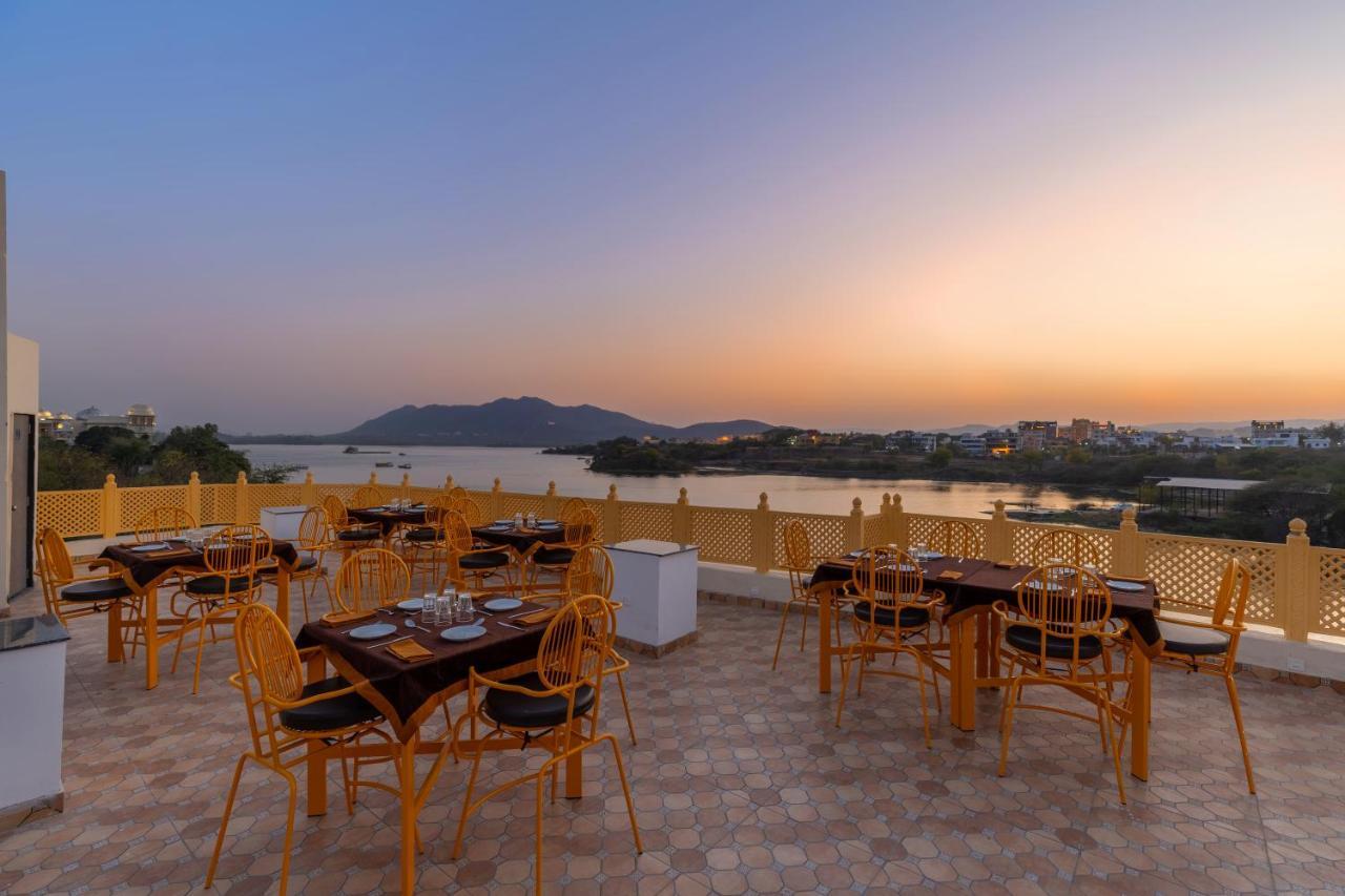 Haveli Jai Durga At Pichola Lake Hotel Udaipur Buitenkant foto